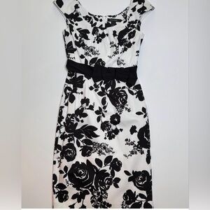White House Black Market Black and White Floral Sheath Dress